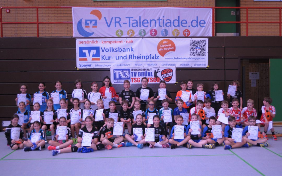 Handball-Spaß in der Neurotthalle